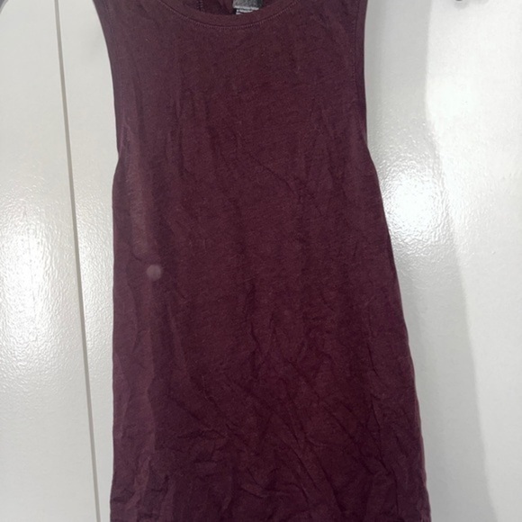 Victoria Secret sport plum tank . Cross cross back size small - Picture 1 of 5